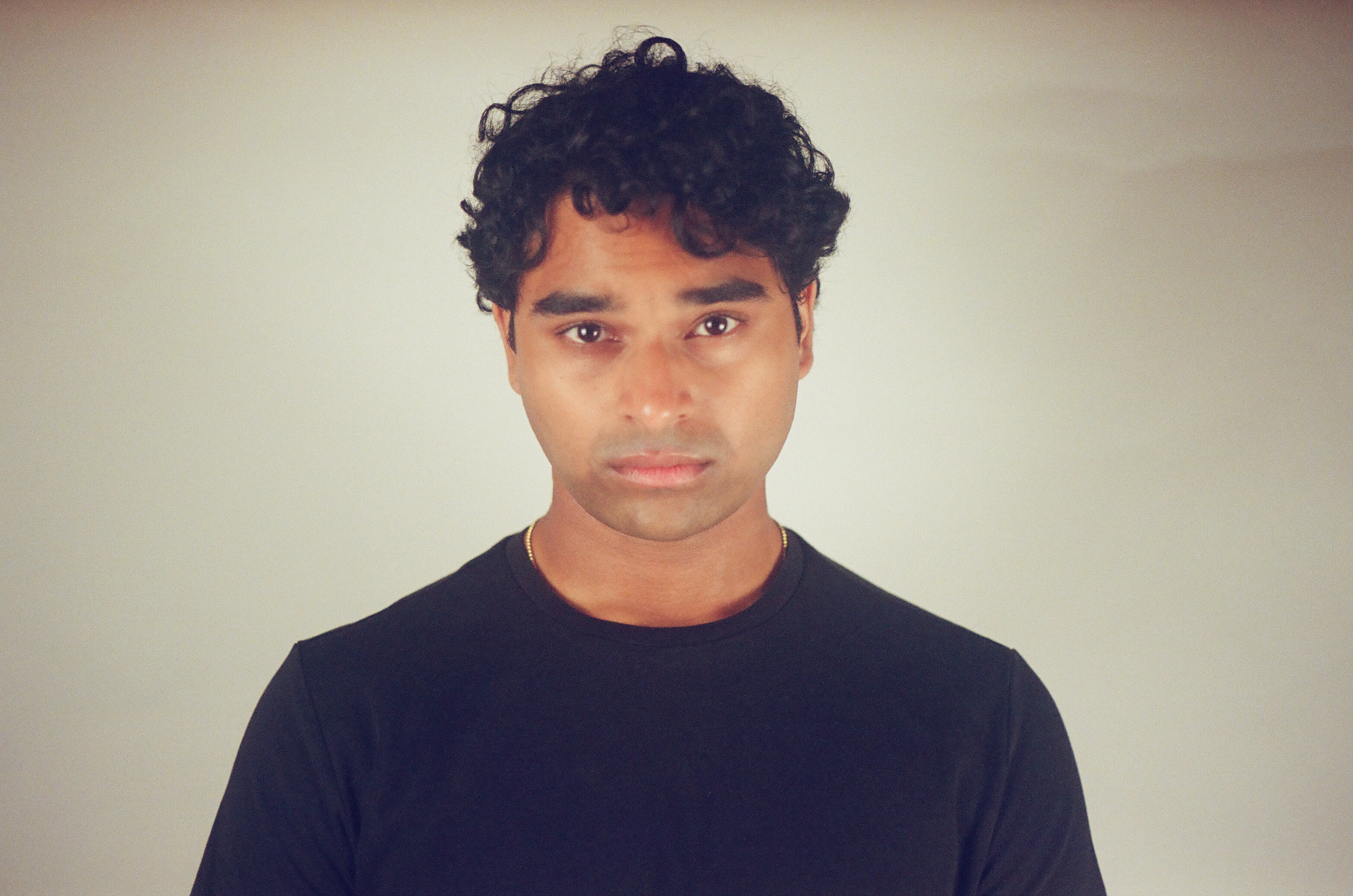 modelmarathon.tearyeyed